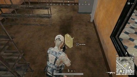 绝地大逃杀如何捡东西[图2]